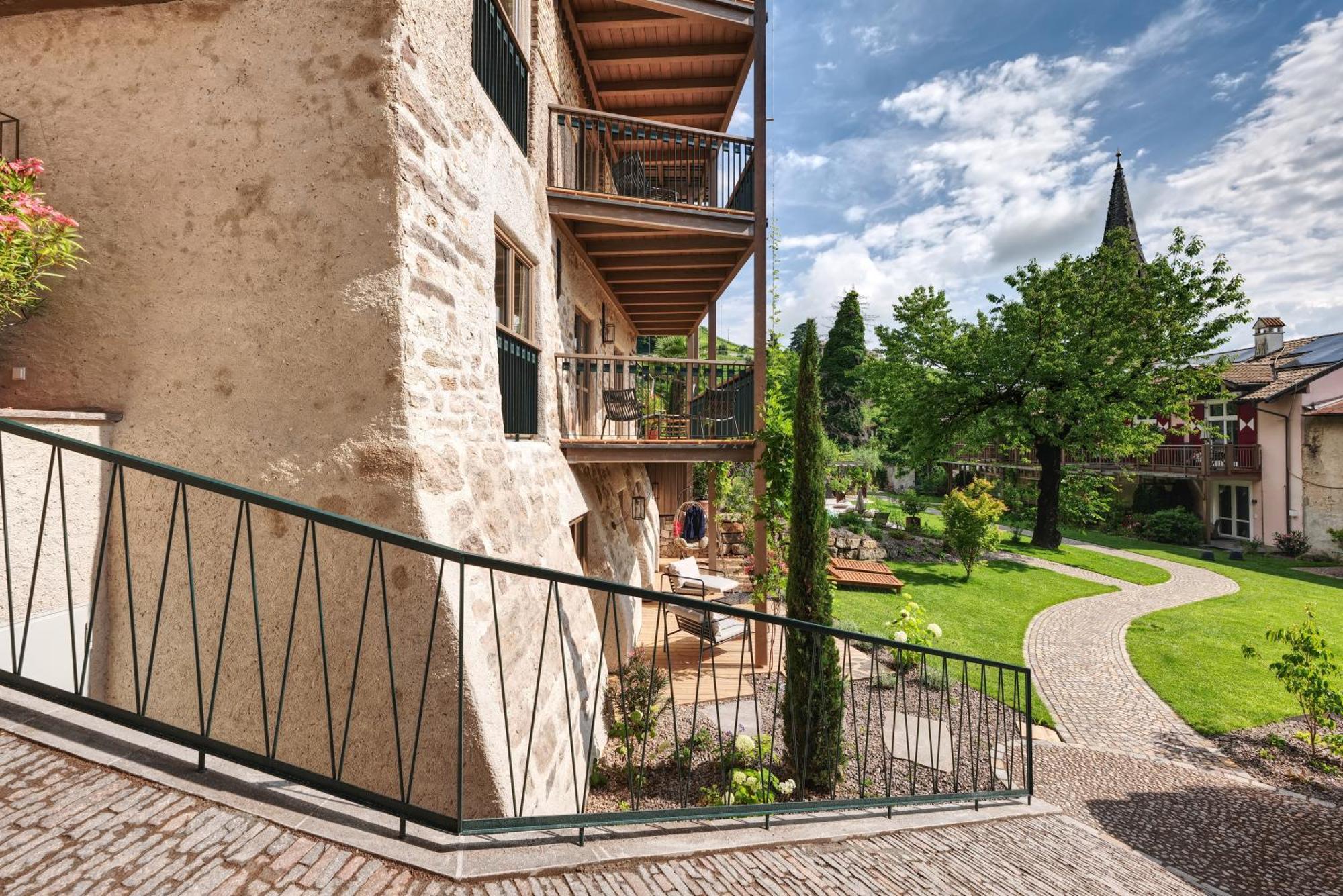 Langenmantel Historic Suites Termeno Exterior photo